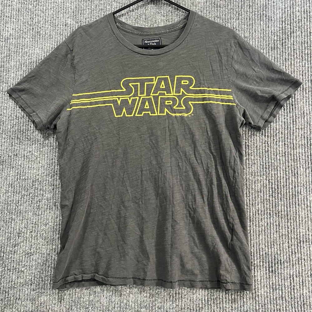 Abercrombie & Fitch crew neck t-shirt features a yellow Star Wars logo Size M